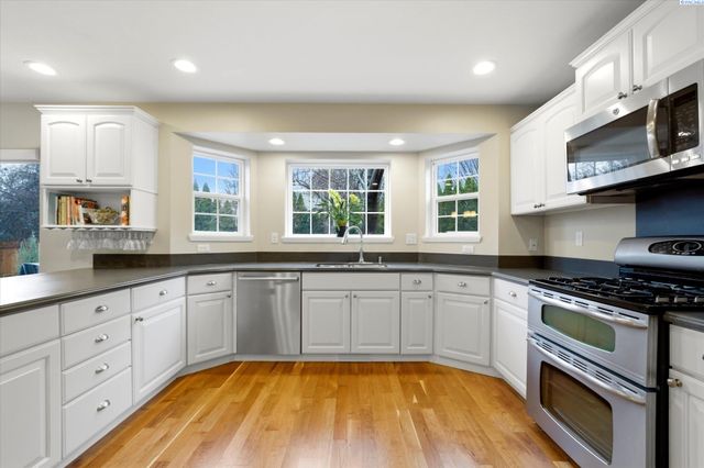 1213 Yellowhawk Pl, Walla Walla, WA 99362