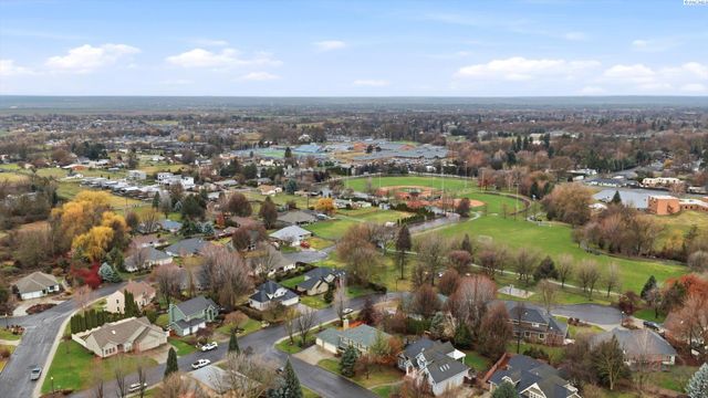 1213 Yellowhawk Pl, Walla Walla, WA 99362