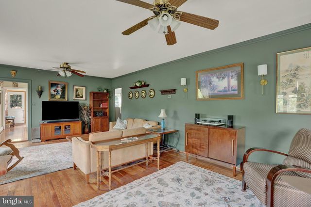 207 CROOKED BILLET RD RD, Hatboro, PA 19040