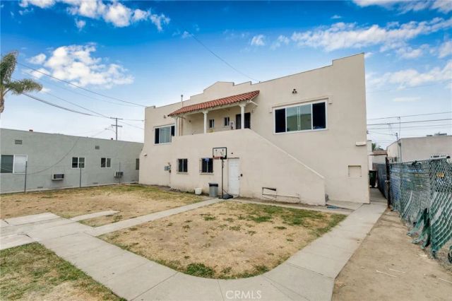 1224 E 17th Street, Long Beach, CA 90813