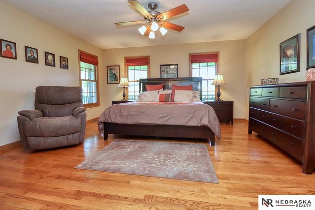 6801 Vanderslice Circle, Lincoln, NE 68516