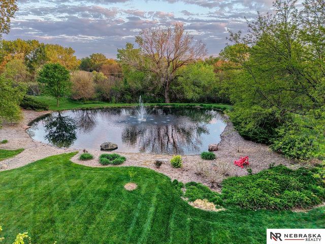 6801 Vanderslice Circle, Lincoln, NE 68516