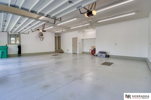 6801 Vanderslice Circle, Lincoln, NE 68516