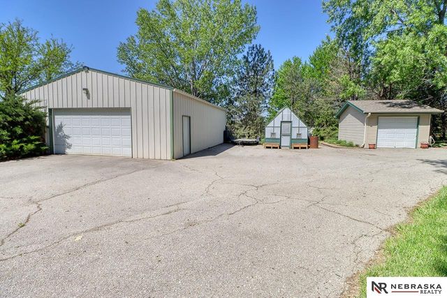 6801 Vanderslice Circle, Lincoln, NE 68516