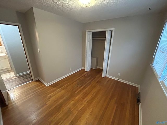 4017 Summerhill Place, Huntsville, AL 35810