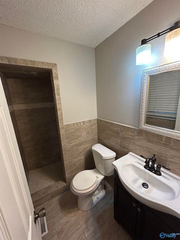 4017 Summerhill Place, Huntsville, AL 35810