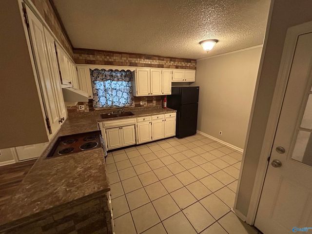 4017 Summerhill Place, Huntsville, AL 35810