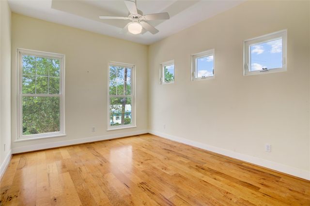 3608 Elmen Street, Seabrook, TX 77586