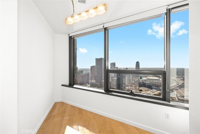 1100 Wilshire Boulevard 3309, Los Angeles, CA 90017