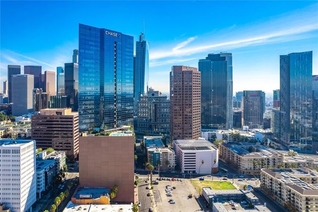 1100 Wilshire Boulevard 3309, Los Angeles, CA 90017