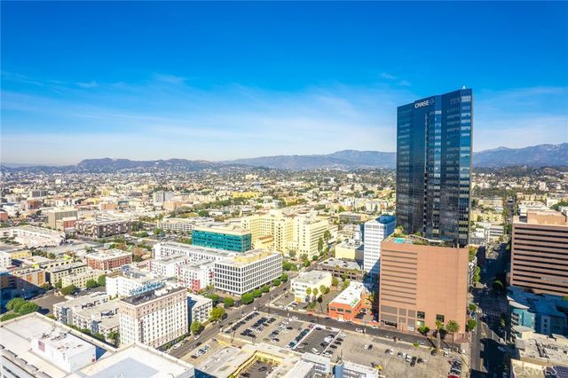 1100 Wilshire Boulevard 3309, Los Angeles, CA 90017
