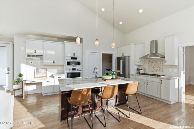 20786 Melody Lane, Eagle River, AK 99577