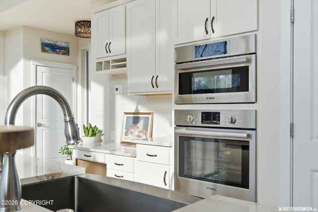 20786 Melody Lane, Eagle River, AK 99577