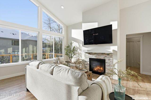 20786 Melody Lane, Eagle River, AK 99577