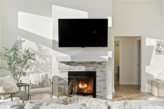 20786 Melody Lane, Eagle River, AK 99577