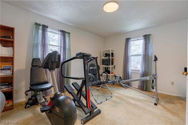 105 Westwood Avenue, Akron, OH 44302