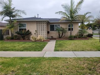 13203 Isis, Hawthorne, CA 90250