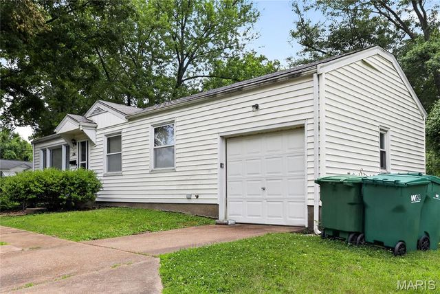 1216 Nectar Drive, St Louis, MO 63137