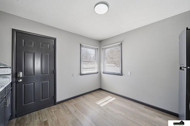 4027 F Street, Lincoln, NE 68510