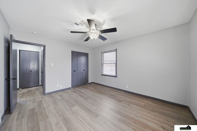 4027 F Street, Lincoln, NE 68510