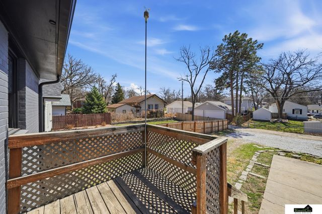 4027 F Street, Lincoln, NE 68510