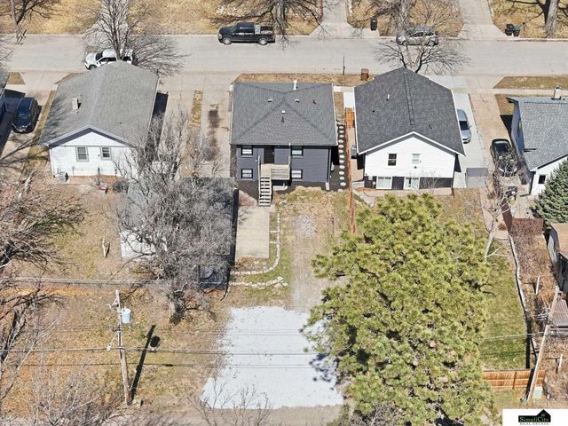 4027 F Street, Lincoln, NE 68510