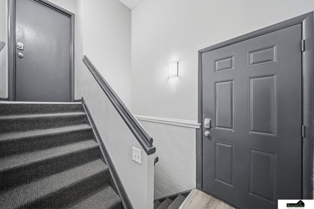 4027 F Street, Lincoln, NE 68510