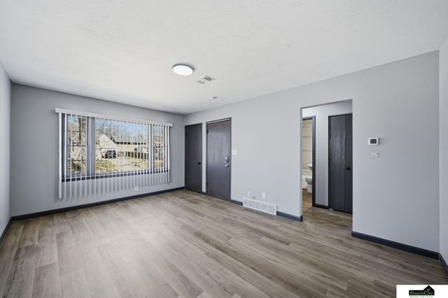 4027 F Street, Lincoln, NE 68510