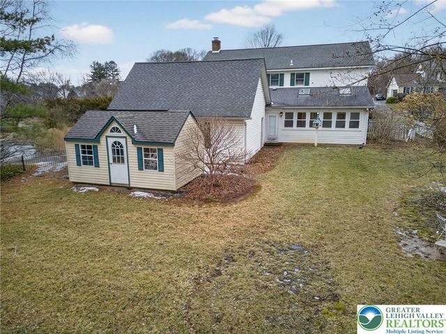 4936 Meadow Lane, Lower Macungie Twp, PA 18062