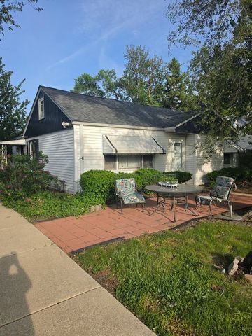 7601 Laramie Avenue, Burbank, IL 60459