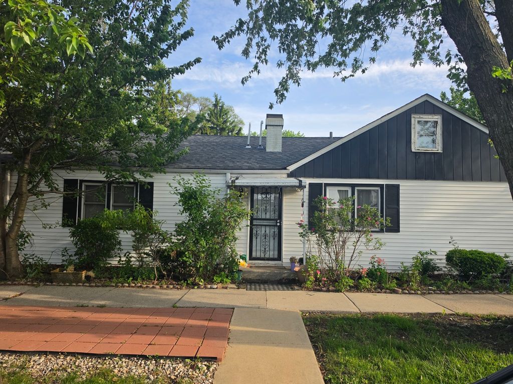 7601 Laramie Avenue, Burbank, IL 60459