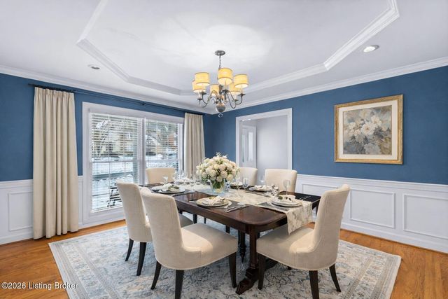 803 Lake Forest Pkwy, Louisville, KY 40245