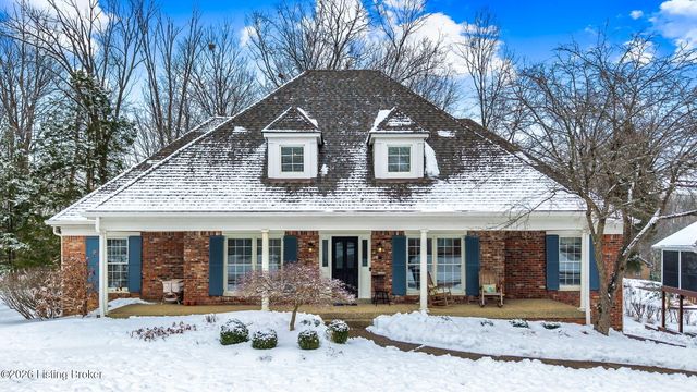 803 Lake Forest Pkwy, Louisville, KY 40245