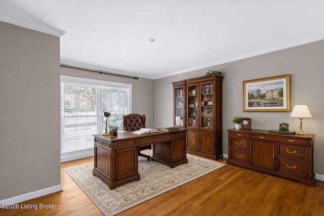 803 Lake Forest Pkwy, Louisville, KY 40245