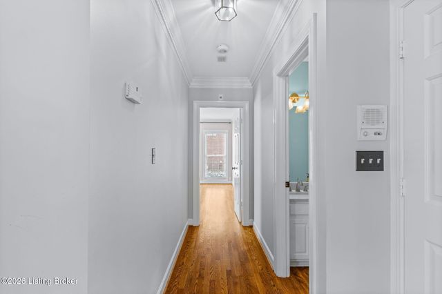 803 Lake Forest Pkwy, Louisville, KY 40245