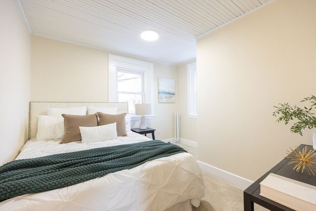 10 Hobamack, Weymouth, MA 02191