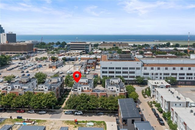 1451 Lindazzo Avenue, Cleveland, OH 44114