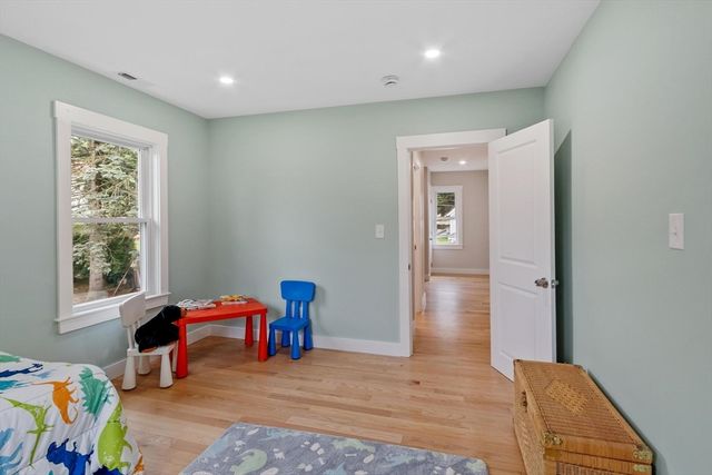 317 Middlesex St, North Andover, MA 01845