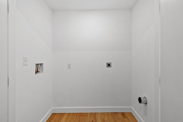 317 Middlesex St, North Andover, MA 01845