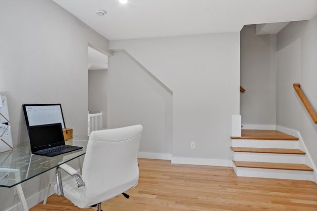 317 Middlesex St, North Andover, MA 01845