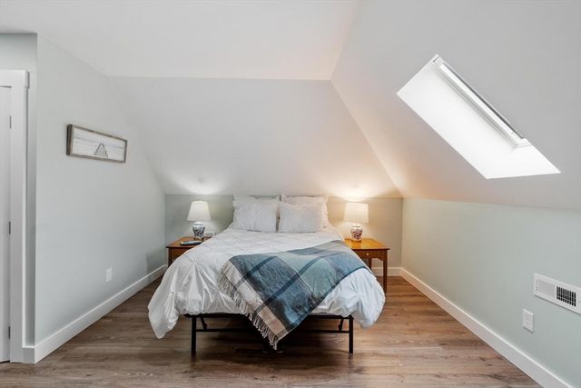 317 Middlesex St, North Andover, MA 01845