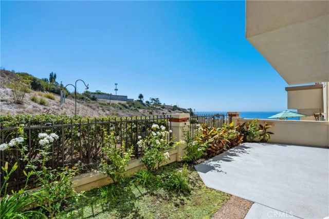 22 Via Capri, Rancho Palos Verdes, CA 90275