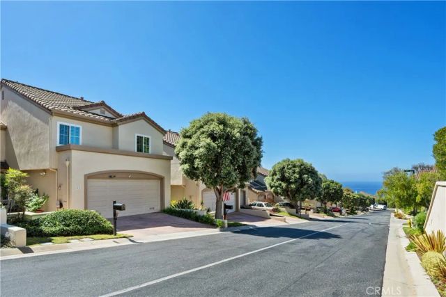 22 Via Capri, Rancho Palos Verdes, CA 90275
