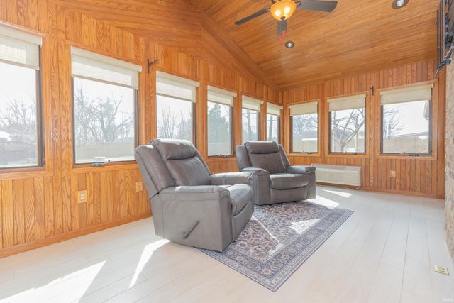 10177 Kimberly Lane, Newburgh, IN 47630