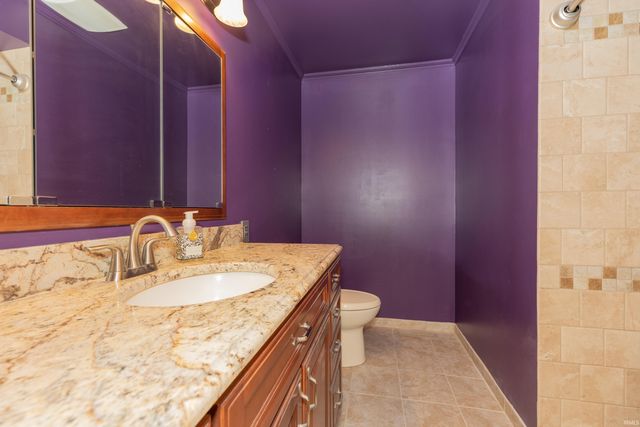 10177 Kimberly Lane, Newburgh, IN 47630