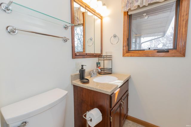 10177 Kimberly Lane, Newburgh, IN 47630