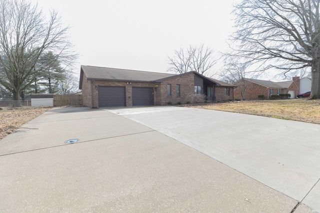 10177 Kimberly Lane, Newburgh, IN 47630