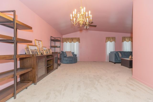 10177 Kimberly Lane, Newburgh, IN 47630