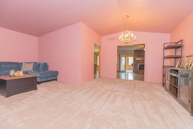 10177 Kimberly Lane, Newburgh, IN 47630