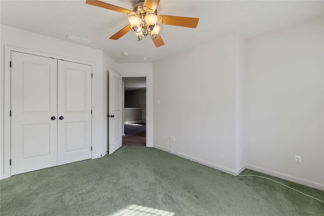 1359 Maplewood Cir, South Strabane, PA 15301